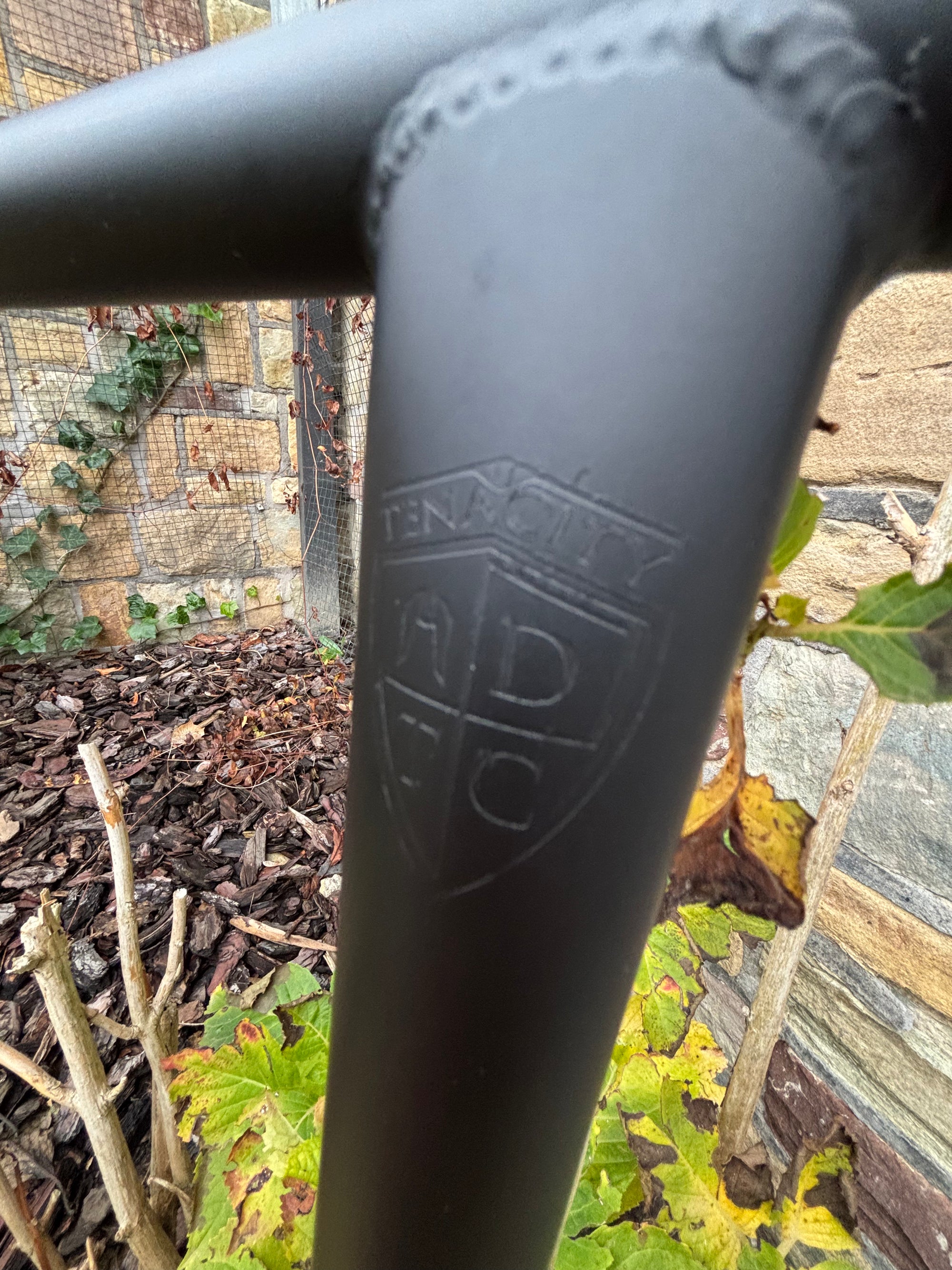 ETHIC DTC Bar Tenacity V2 770mm - Black