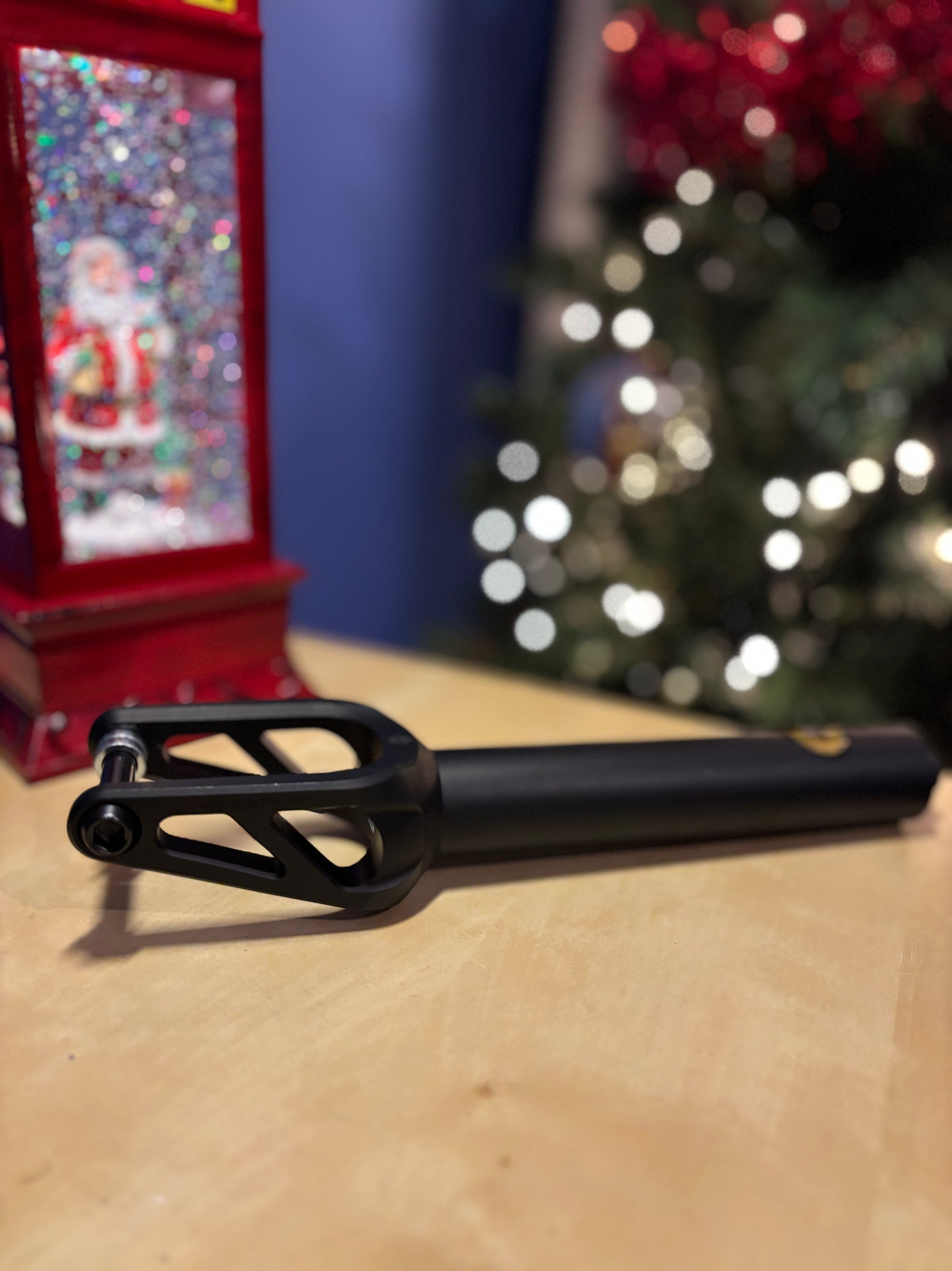 DRONE SCOOTER Fork DRONE Majesty 4 SCS 30mm - Black