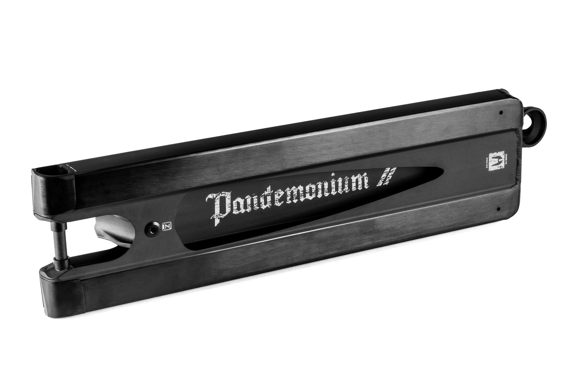 PRE-ORDER: Ethic DTC DEck pandemonium V2 boxed 8/12 STD - black
